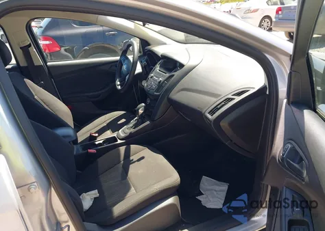 2016 Ford Focus S из США, поврежденный, VIN 1FADP3E26GL356315